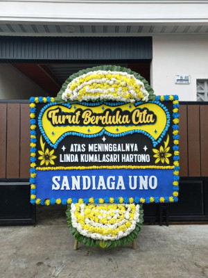 Papan Bunga Duka di Keturen